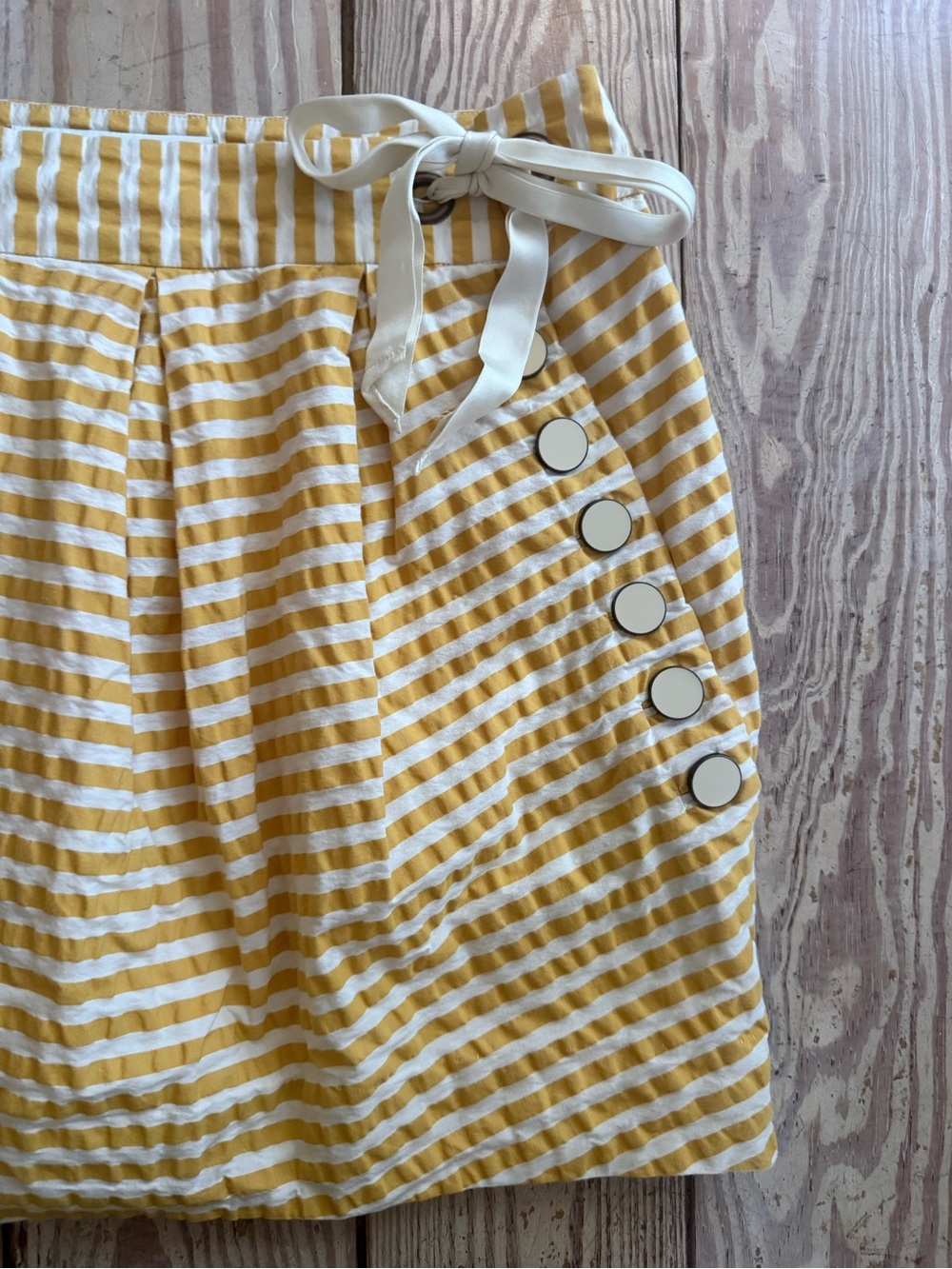 LEIFSDOTTIR yellow white striped mini skirt tie waist buttons size 4 - Picture 1 of 4
